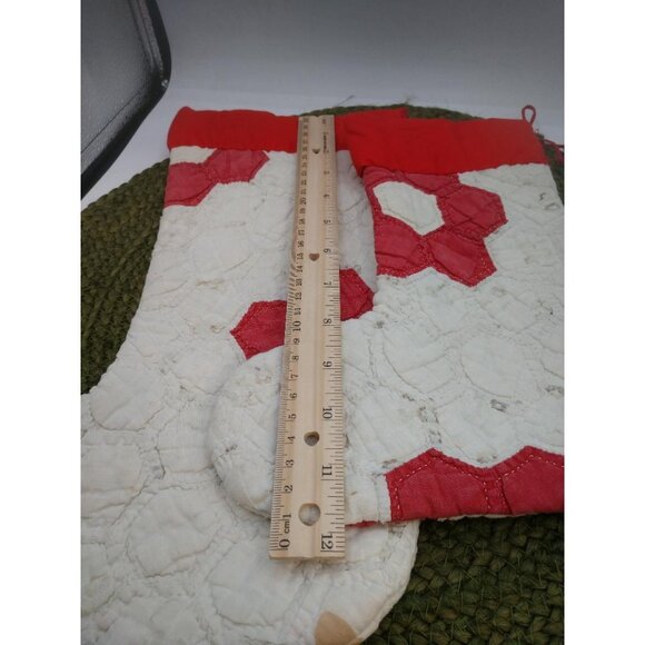 Vintage Handmade Quilted Christmas Stockings Red & White Hexagon Pattern - Picture 3 of 6